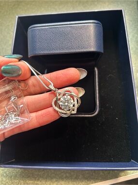 5CT Moissanite heart pendant necklace 18k plated